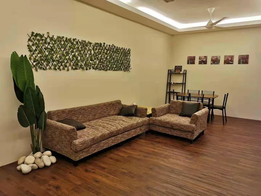 Batu Pahat Swimming Pool Homestay - Image 1