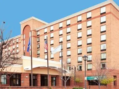 Lynchburg Grand Essential by IHG - Image 1