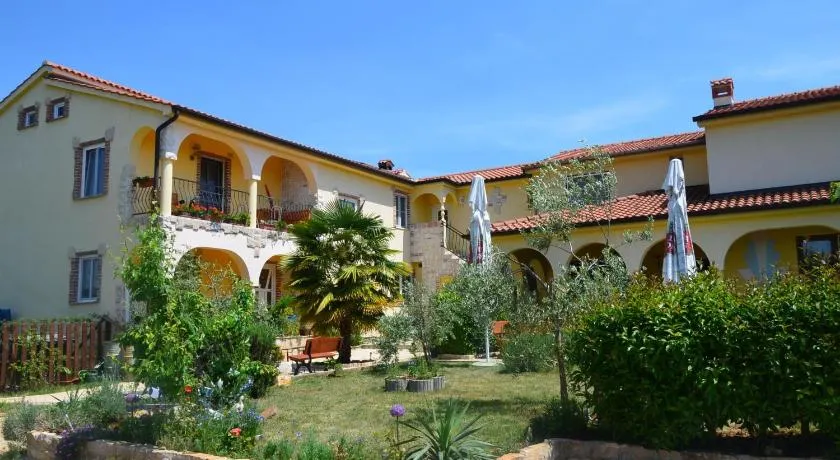 Apartmenthaus Sabine - Image 1