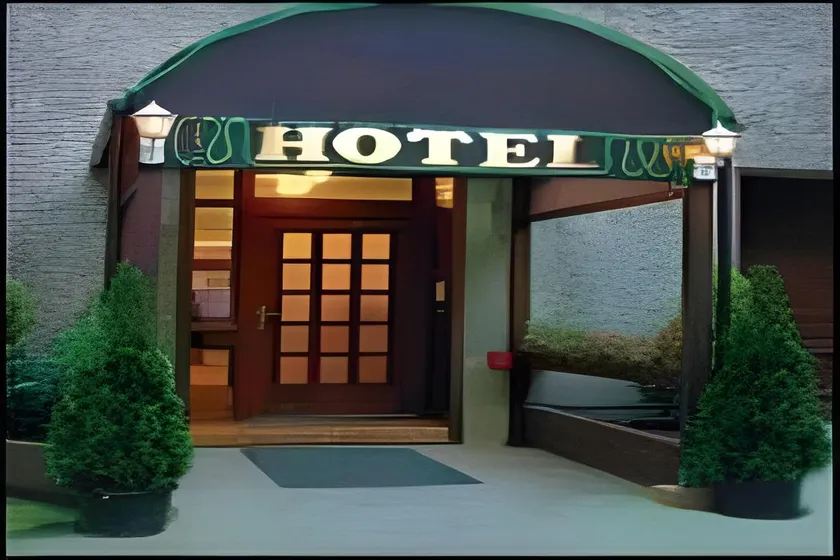 Hotel Adam - Image 1
