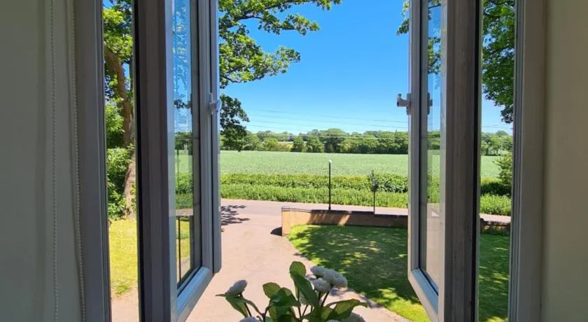 Beautiful Country Apartment, rated Exceptional - Image 1