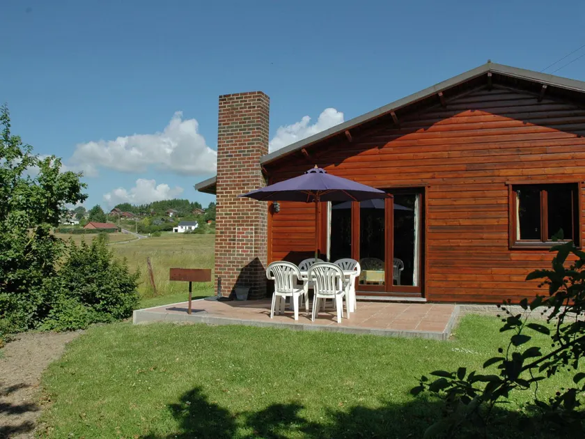Cozy Holiday Home in Somme-Leuze with Private Garden - Image 1