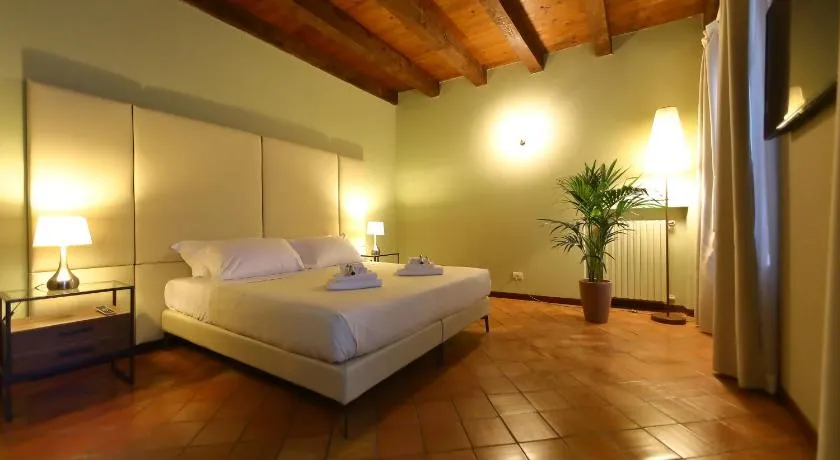Osteria Luxury Apartments - Image 1