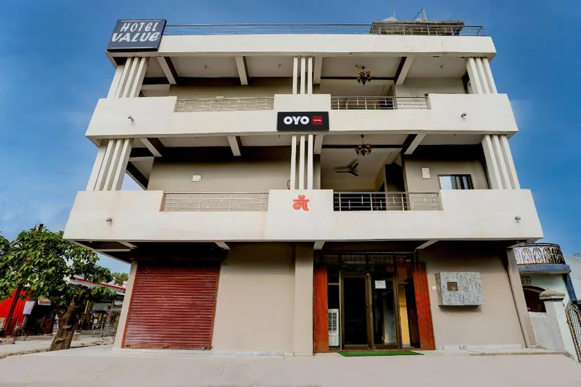 Hotel O Value - Image 1
