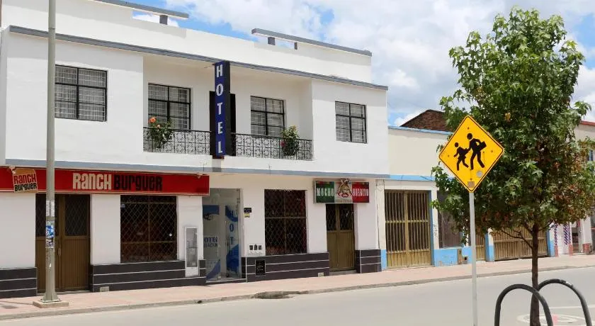 Hotel Abadia - Image 1