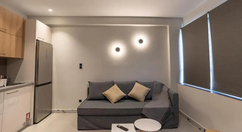 Centro Apartments - Image 1