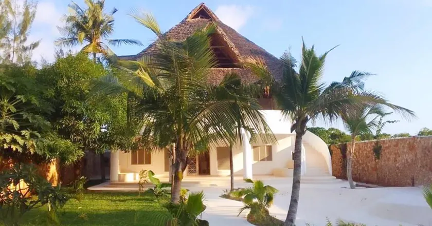 Blue Diamond Villa Watamu - Image 1