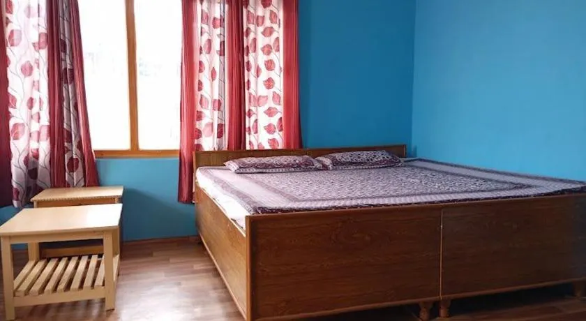 Sunny homestay - Image 1