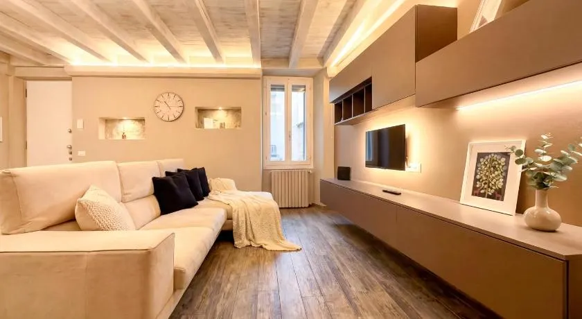 Iseo Lake Luxury Duplex - Centro & Design - Image 1