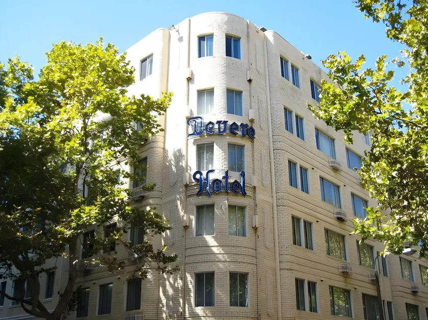 Devere Hotel - Image 1