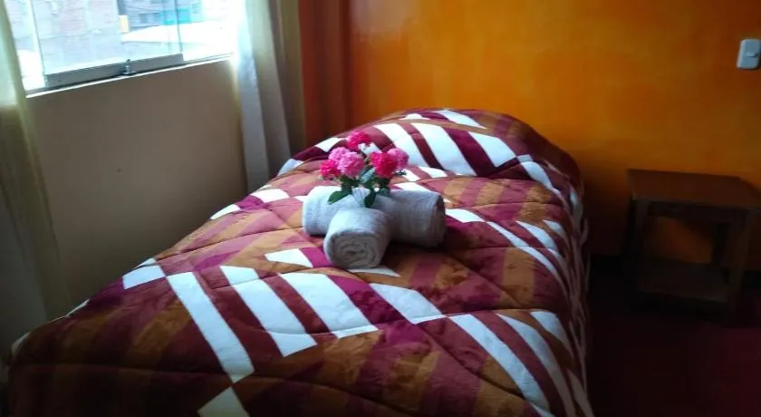 Hostal Lucky Puno - Image 1
