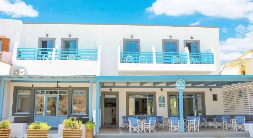 Delfini Hotel - Image 1