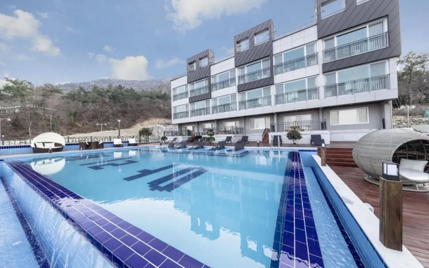 ARIA Pension&Resort Yeosu - Image 1