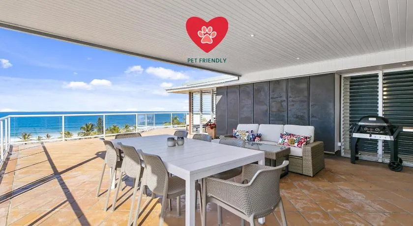 Seascape Pet Friendly Ocean Views Sunshine Beach - Image 1