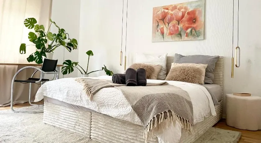 Modernes Designer Loft mit Flair in Hochheim & Tiefgarage - Image 1