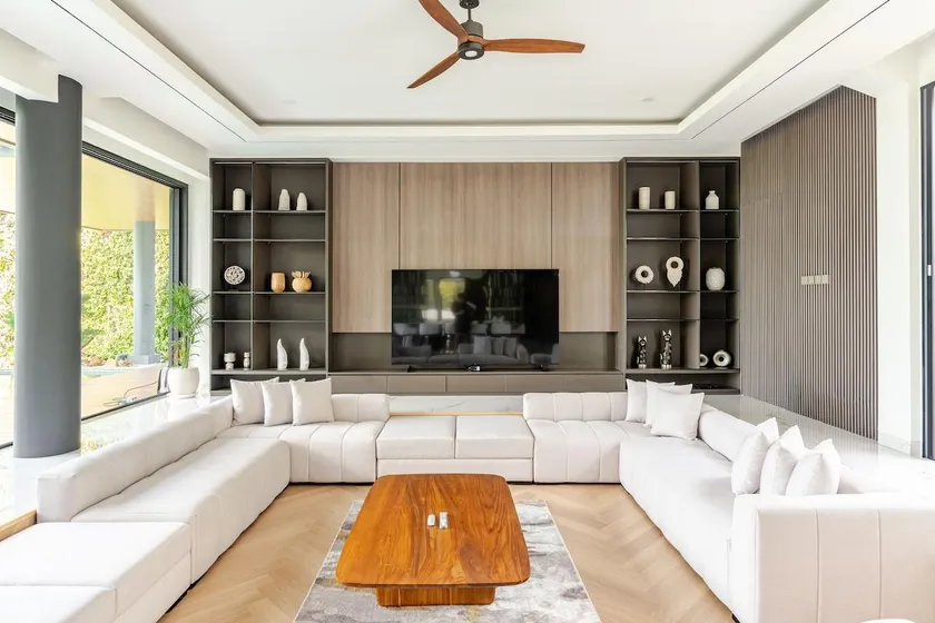 House Of Sea Breeze - Image 1