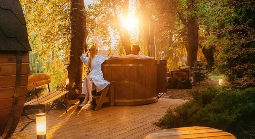 Zacisze Nad Nidą Resort - Image 1