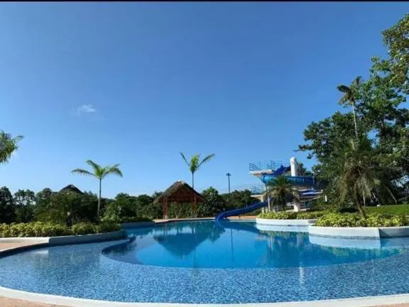 Casa vacacional en Pedro Vicente Maldonado - Image 1