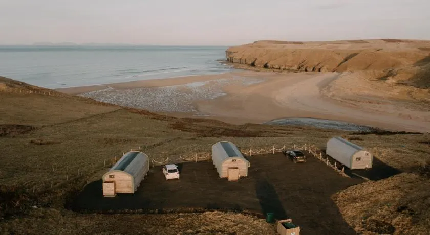 Strathy Bay Pods - Image 1