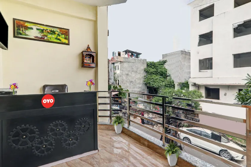 Hotel APM - Image 1