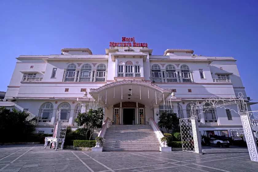 Hotel Merwara Estate- A Luxury Heritage Resort - Image 1