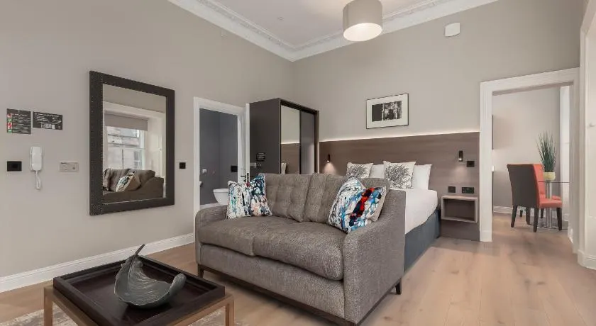 Destiny Scotland George IV Apartments - Image 1
