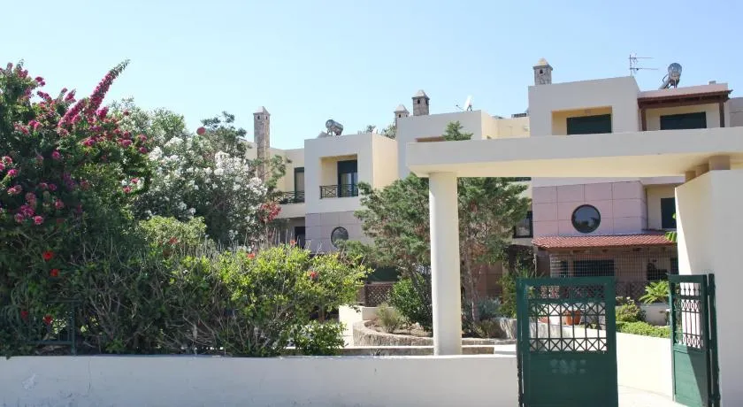Athina - Image 1