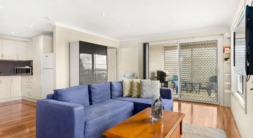 Bayview Unit - Image 1