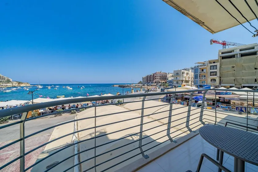 Seafront Apartment - Del Mar Apartment - Image 1