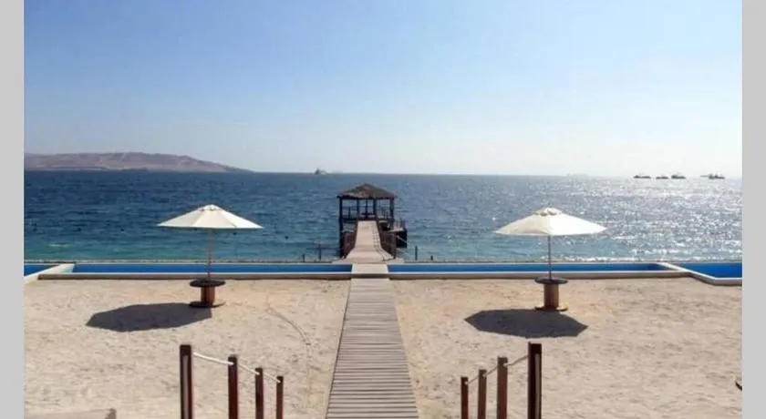 PARACAS megaview bayfront flat - Image 1