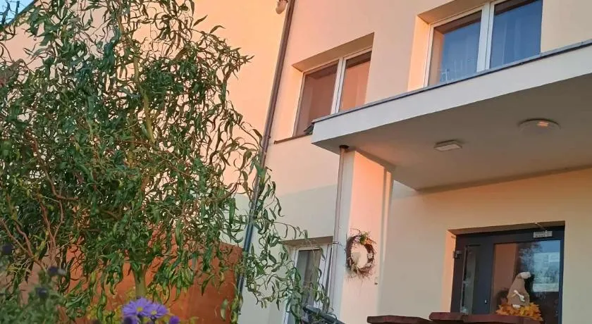 Noclegi nad Biebrzą Stara Szkoła - Image 1