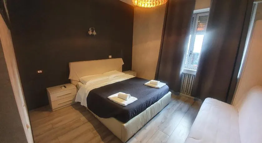 Sira House Milano - Image 1