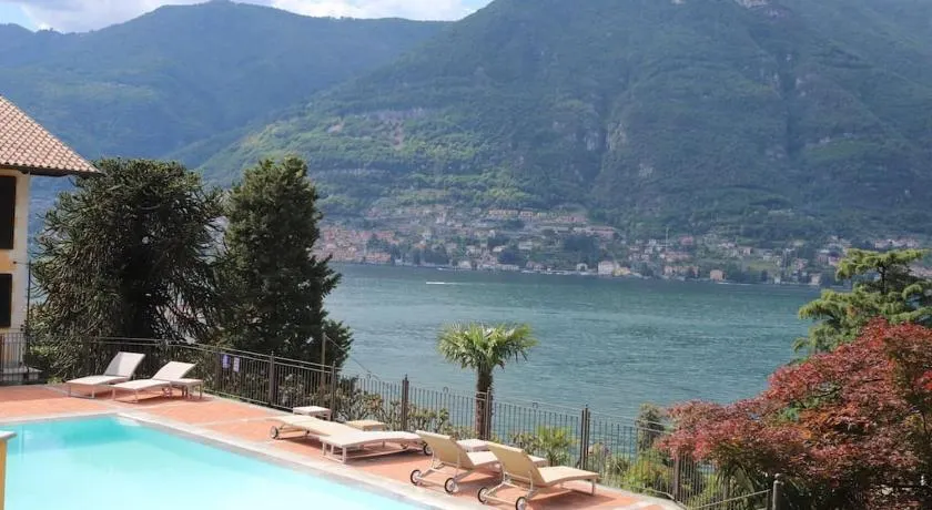 House just minutes from Como breathtaking view - Image 1