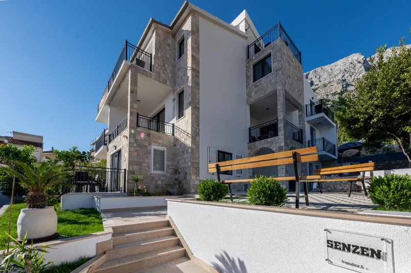Villa Senzen - Image 1