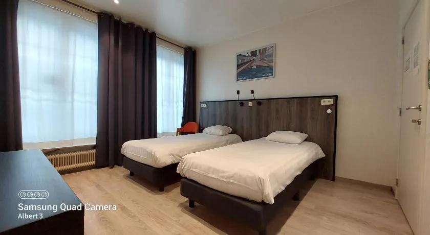 Albert - Rooms - Image 1
