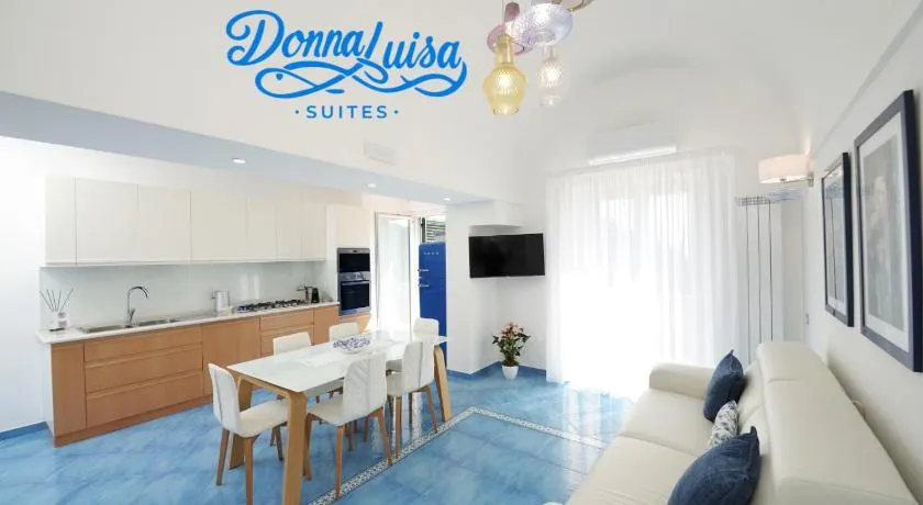 Donna Luisa Suites 19 Amalfi view - free parking - Image 1