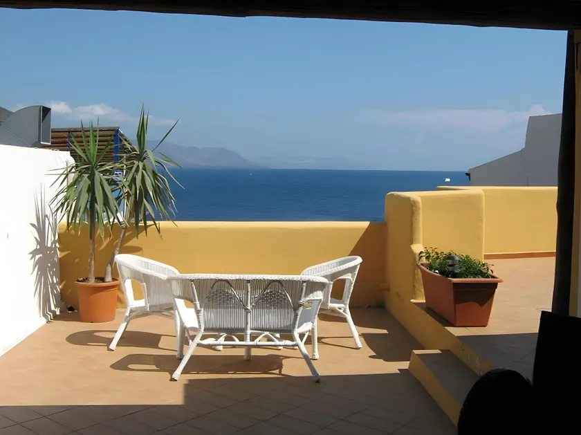 Albergo Seaside - Image 1