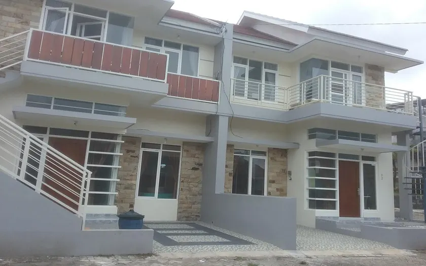 Villa Puncak Garuda - Image 1
