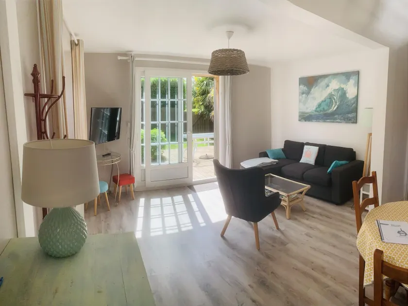 Cottage in Cosqueville near Normandy Coast - Image 1