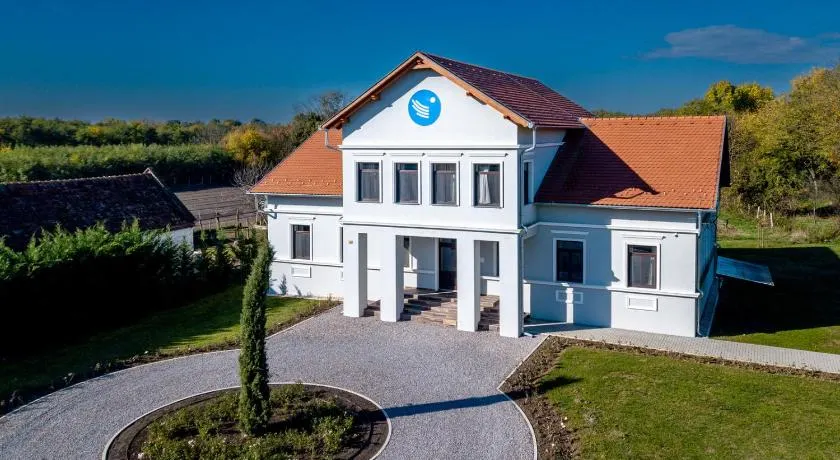 Kammerer Vendégház - Image 1