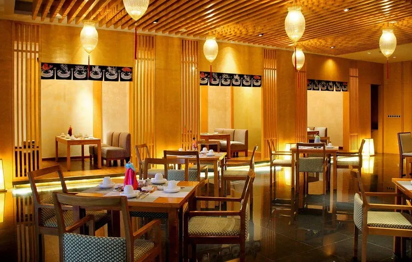 Yancheng Gangbo Peninsula Hotel - Image 1