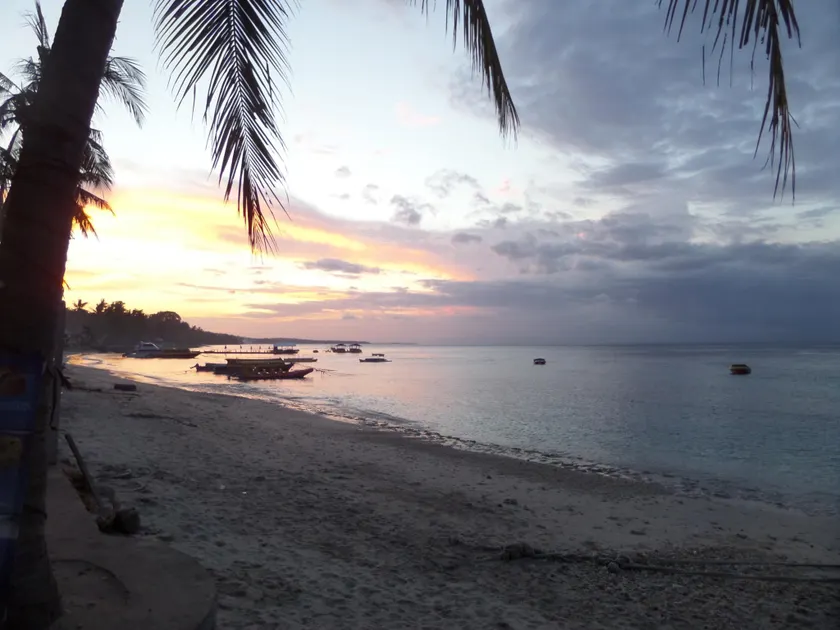 Semaya One Beach Guesthouse - Image 1