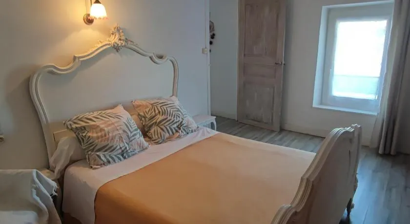 Chez Christine et Fred - Image 1