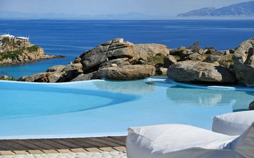 Villa 800 m away from the beach with swimming-pool - Image 1