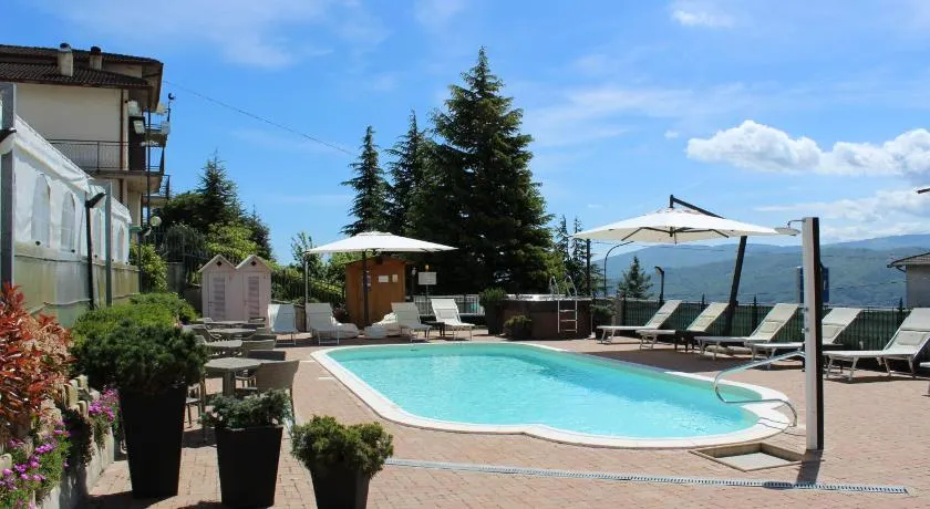 Albergo Ristorante Miramonti Toano - Image 1