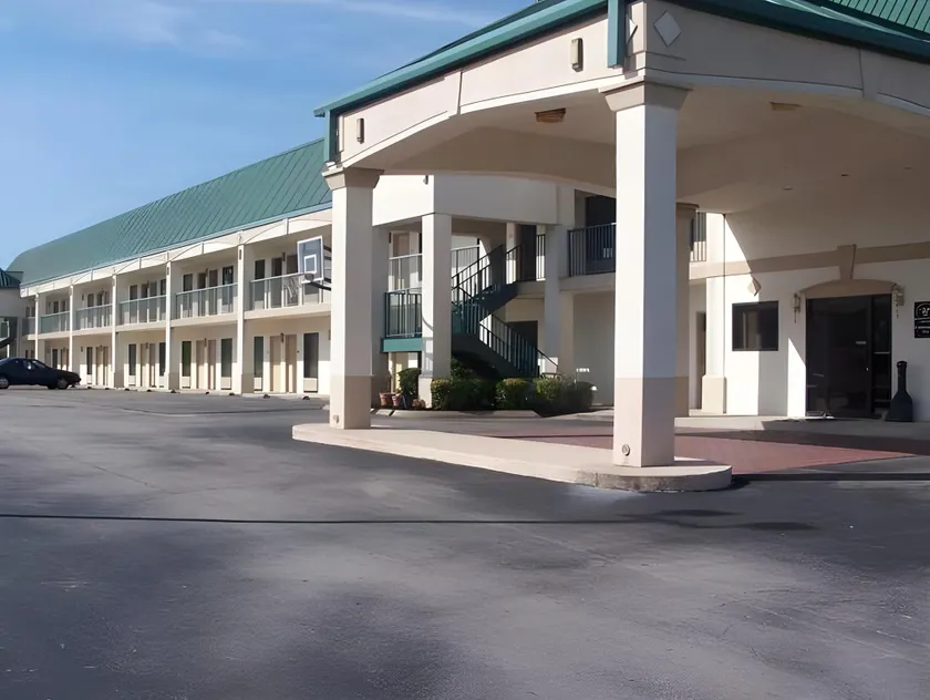 Celebration Inn - Image 1
