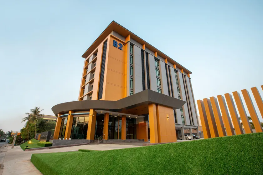 B2 Surat Thani Premier Hotel - Image 1
