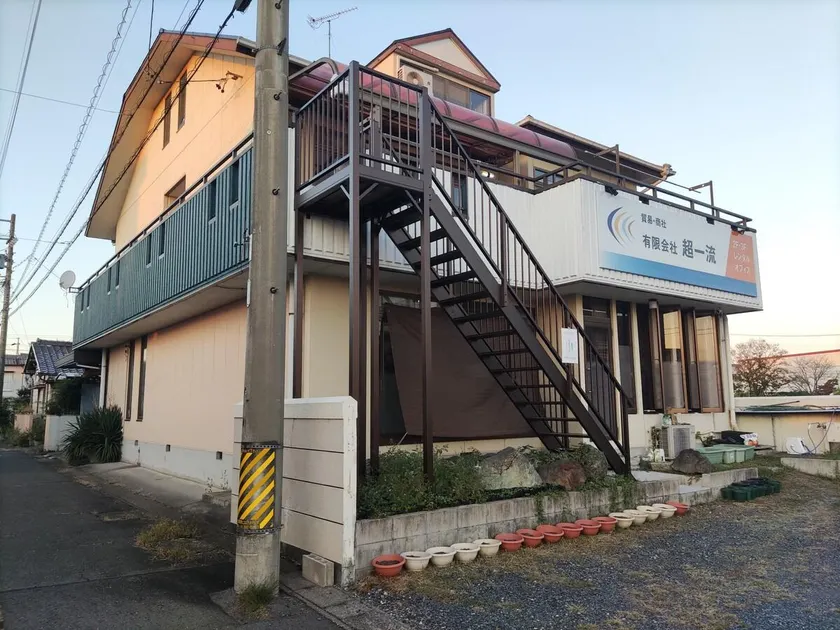 Nishikaiden-Wakamiya Share House's Old Folk House - Image 1