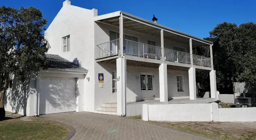 Beach Cottage 2 - Image 1