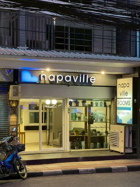 Napaville Huai Khwang Hostel - Image 1